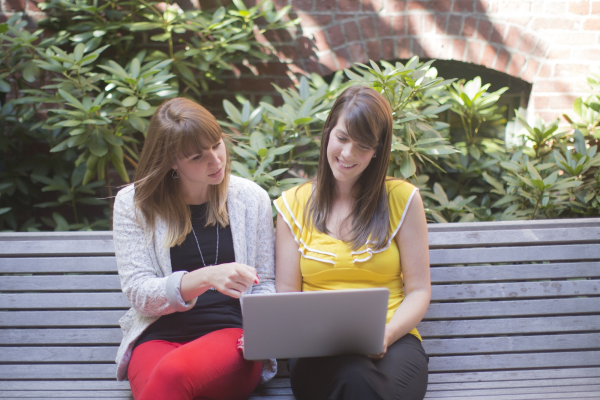 How can companies motivate mentors
